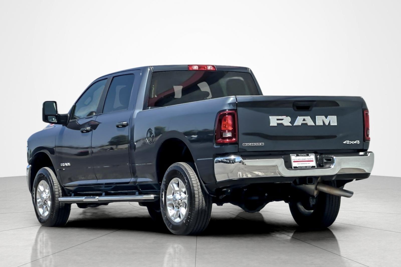 Used 2026 RAM 2500 Big Horn AWD/4WD image 3