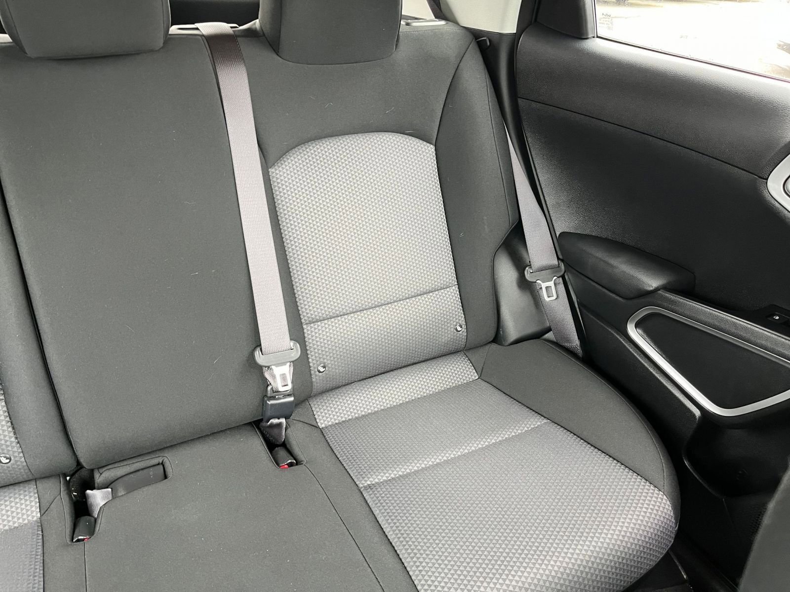 Used 2025 Kia Soul LX w/ LX Technology Package image 33