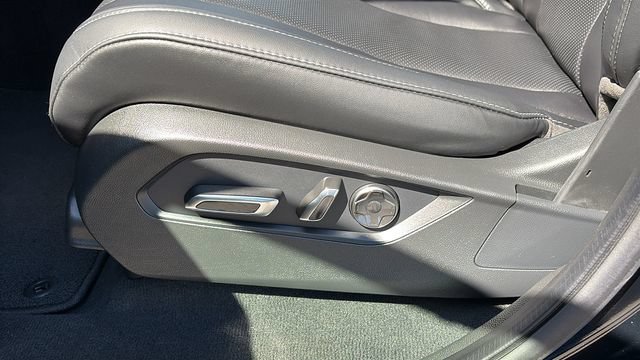 Certified 2023 Acura MDX SH-AWD w/ Technology Package image 10