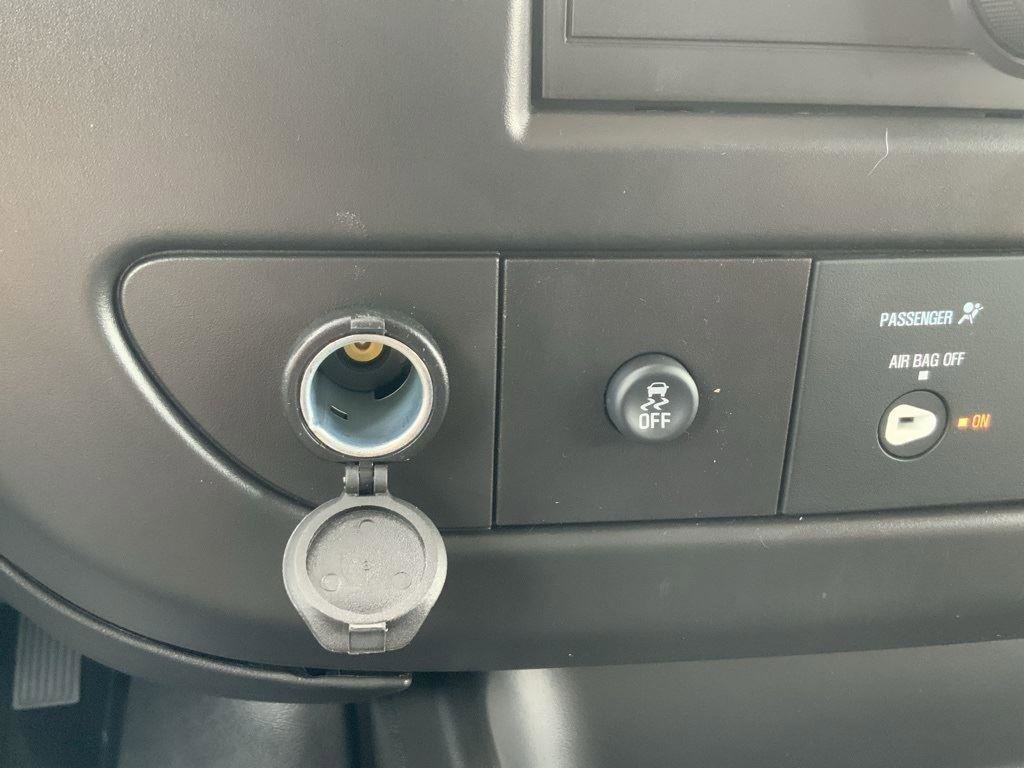 New 2025 Chevrolet Express 3500 Extended w/ Driver Convenience Package image 35