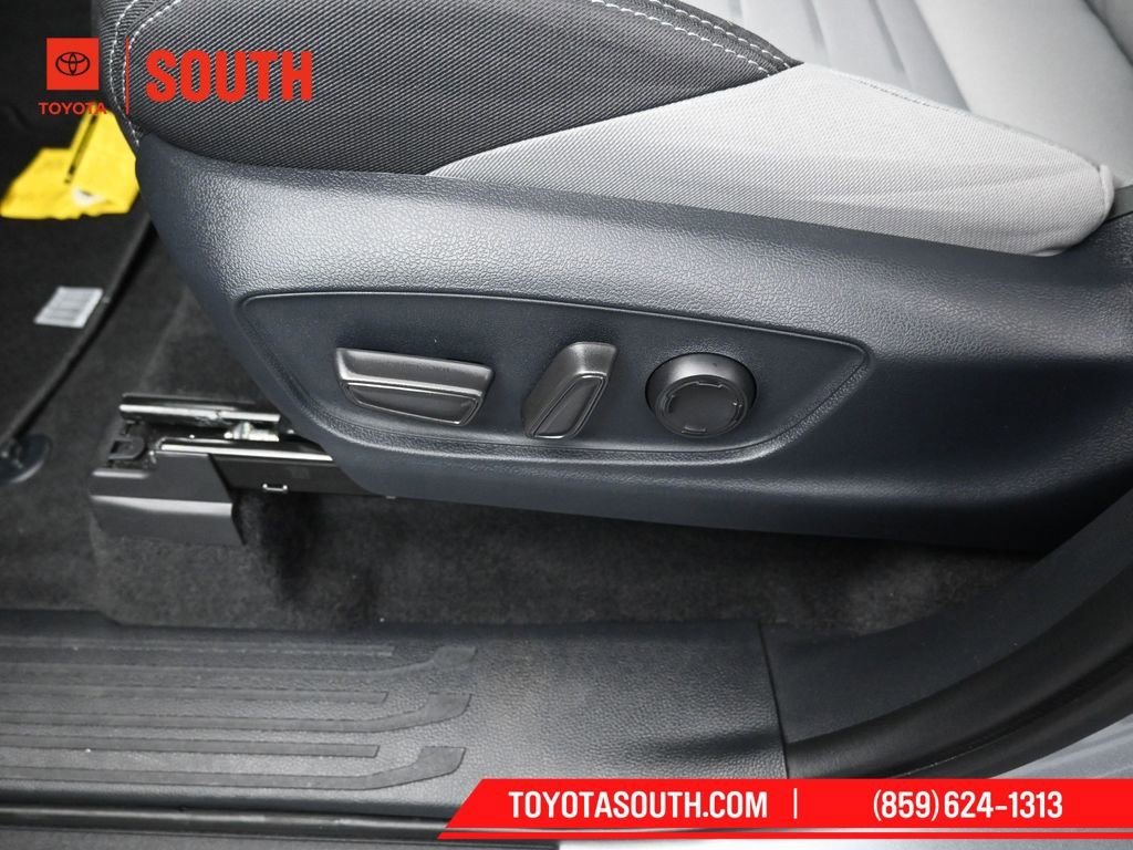 Used 2025 Toyota Tacoma TRD Off-Road w/ TRD Off Road Upgrade Package image 21