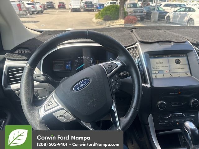 Used 2018 Ford Edge SEL w/ Equipment Group 201A AWD/4WD image 11
