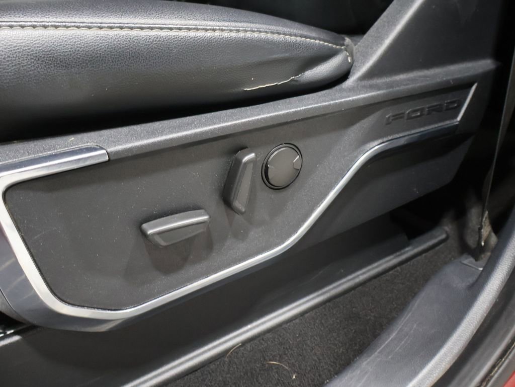 Used 2024 Ford F250 Lariat w/ Chrome Package image 13