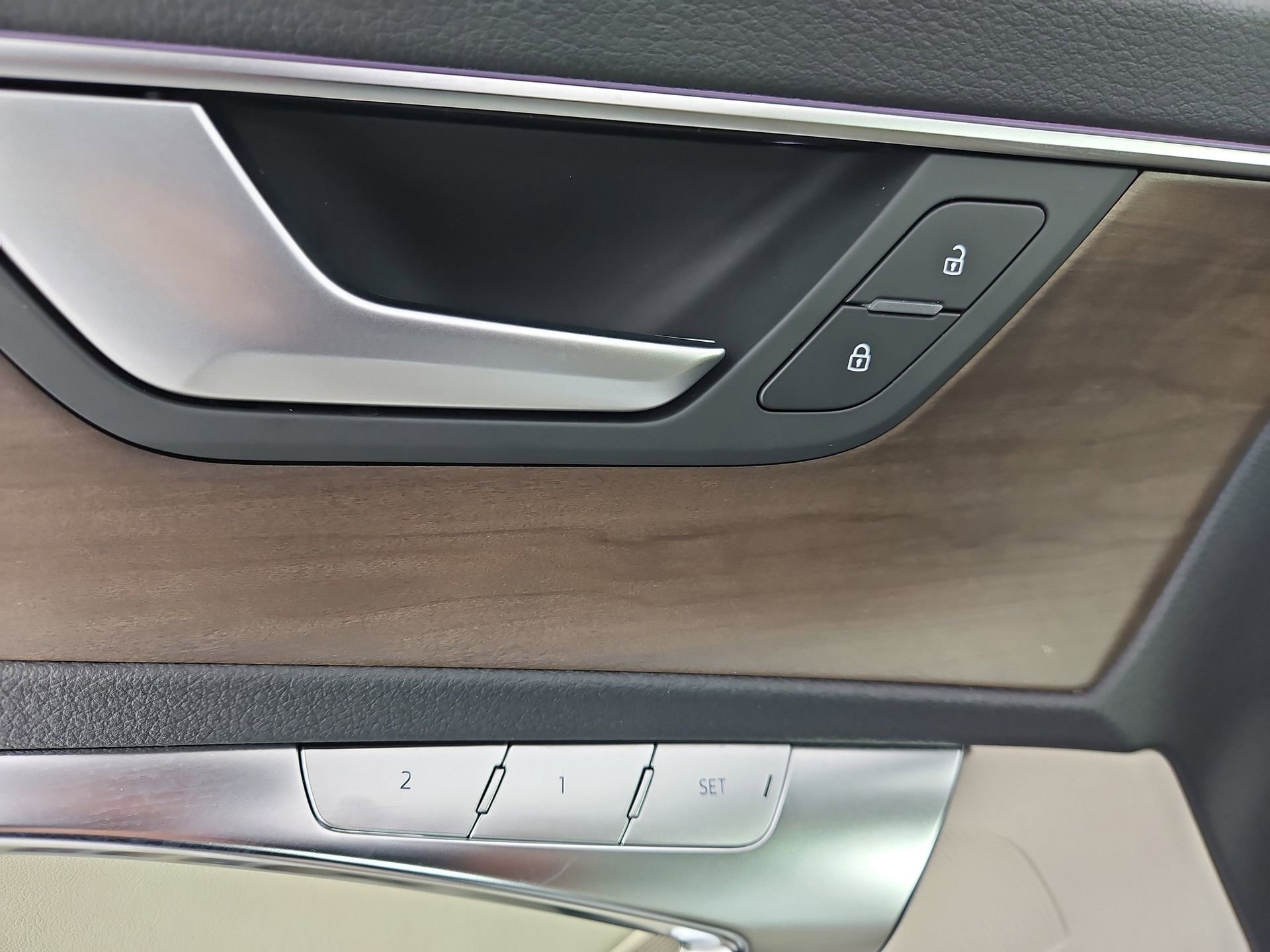 Certified 2025 Audi A6 Premium Plus w/ Premium Plus Package image 23