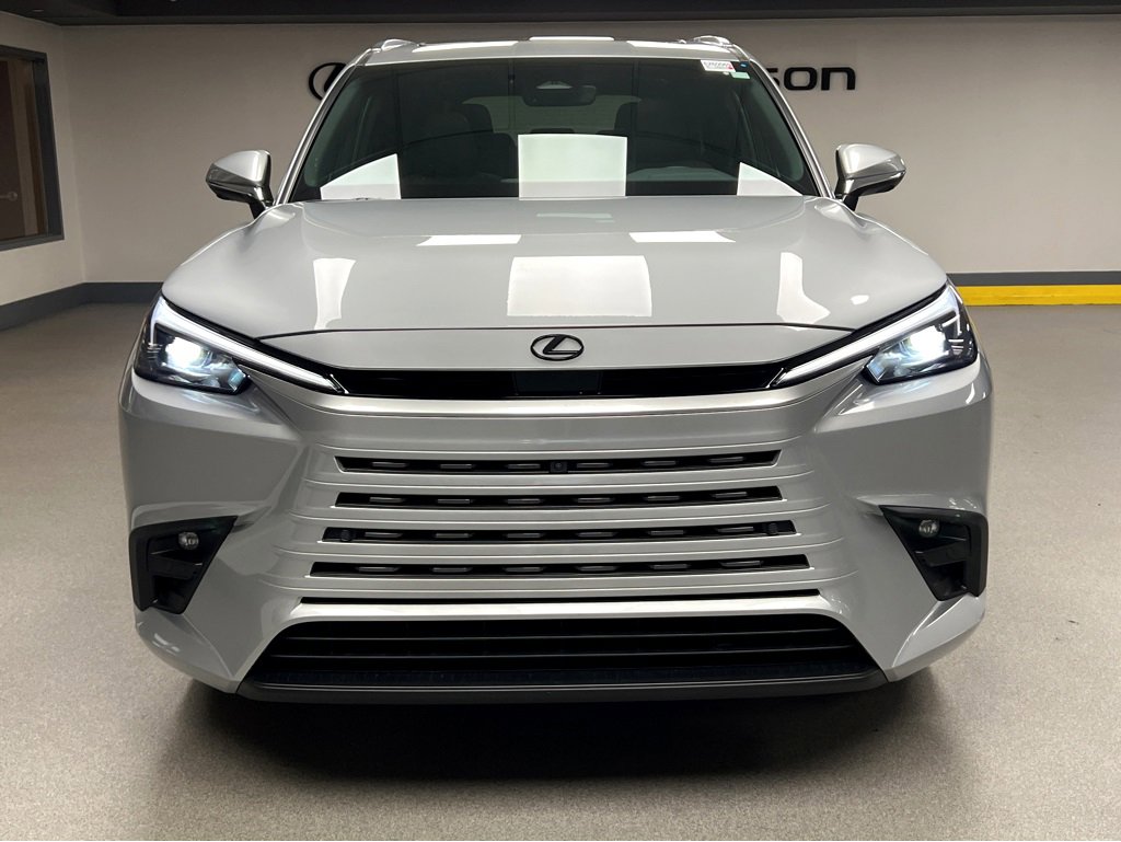 New 2026 Lexus TX 350 AWD image 2