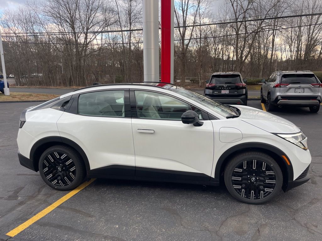 New 2026 Nissan Leaf Platinum+ image 6