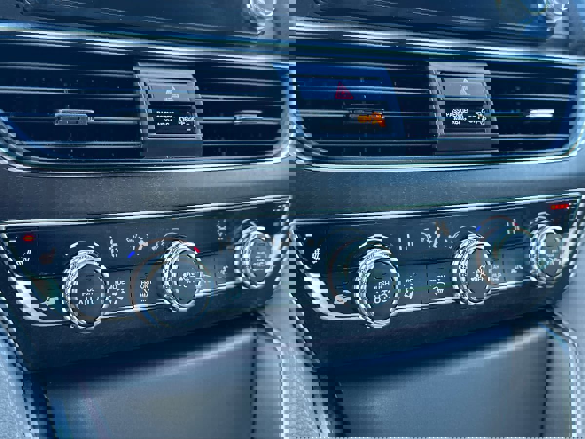 Used 2019 Honda Accord EX-L image 42