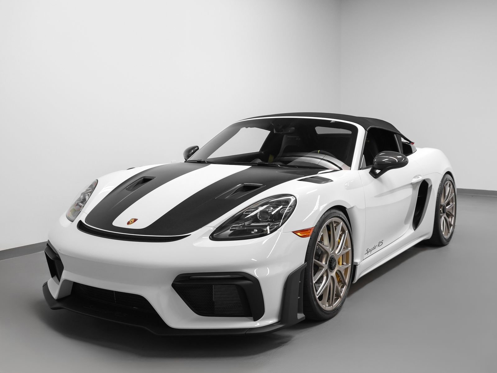 Certified 2025 Porsche 718 Boxster Spyder RS RWD image 8