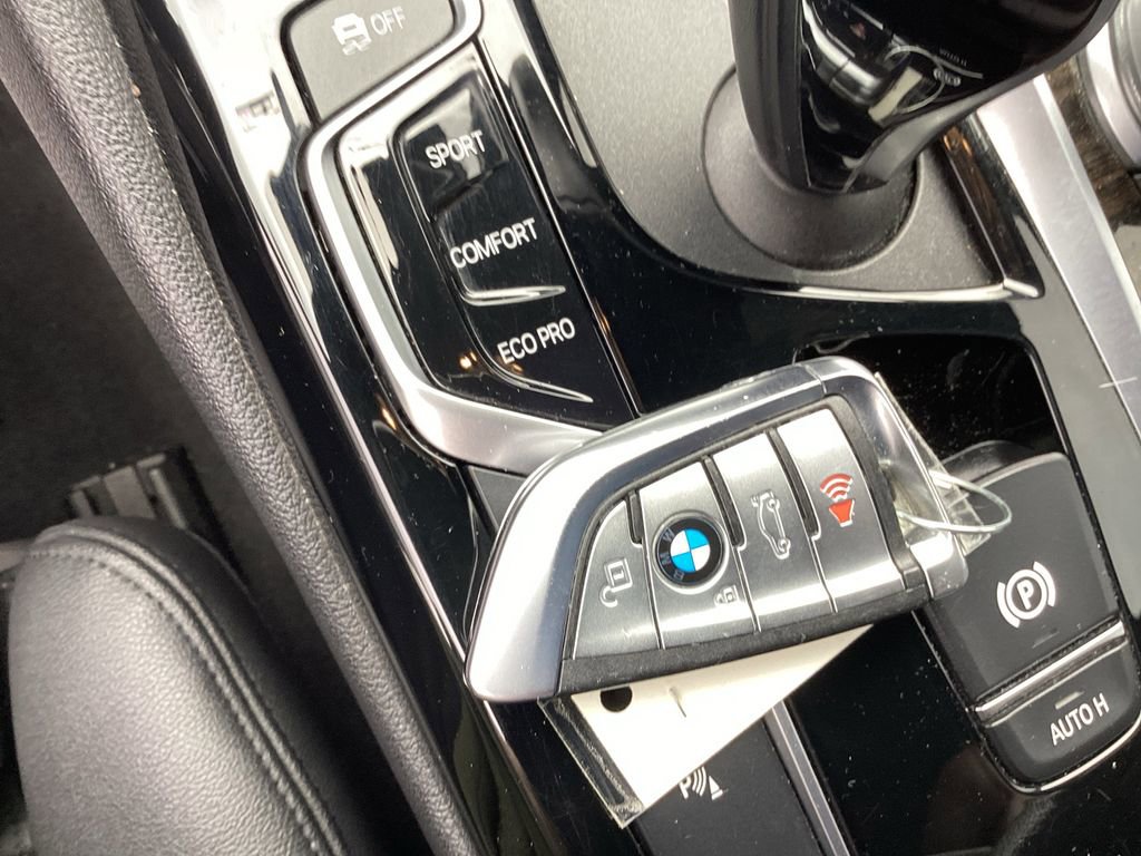 Used 2020 BMW 530i xDrive w/ Convenience Package image 46