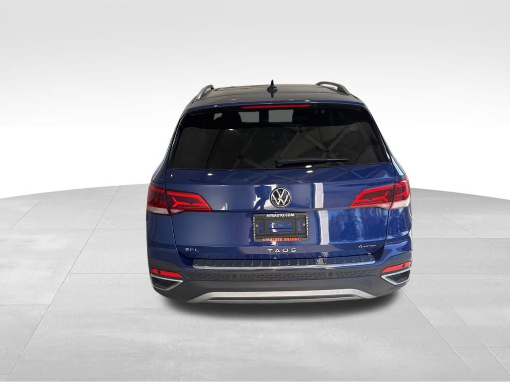 Used 2023 Volkswagen Taos SEL image 5