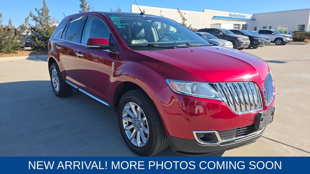 Used 2013 Lincoln MKX AWD image 7