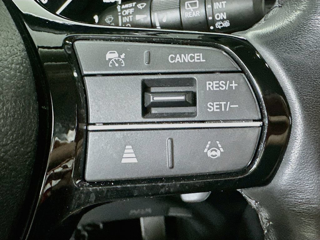 Used 2024 Honda Pilot Touring image 25