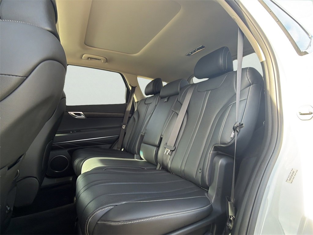 Used 2024 Genesis GV80 3.5T image 7