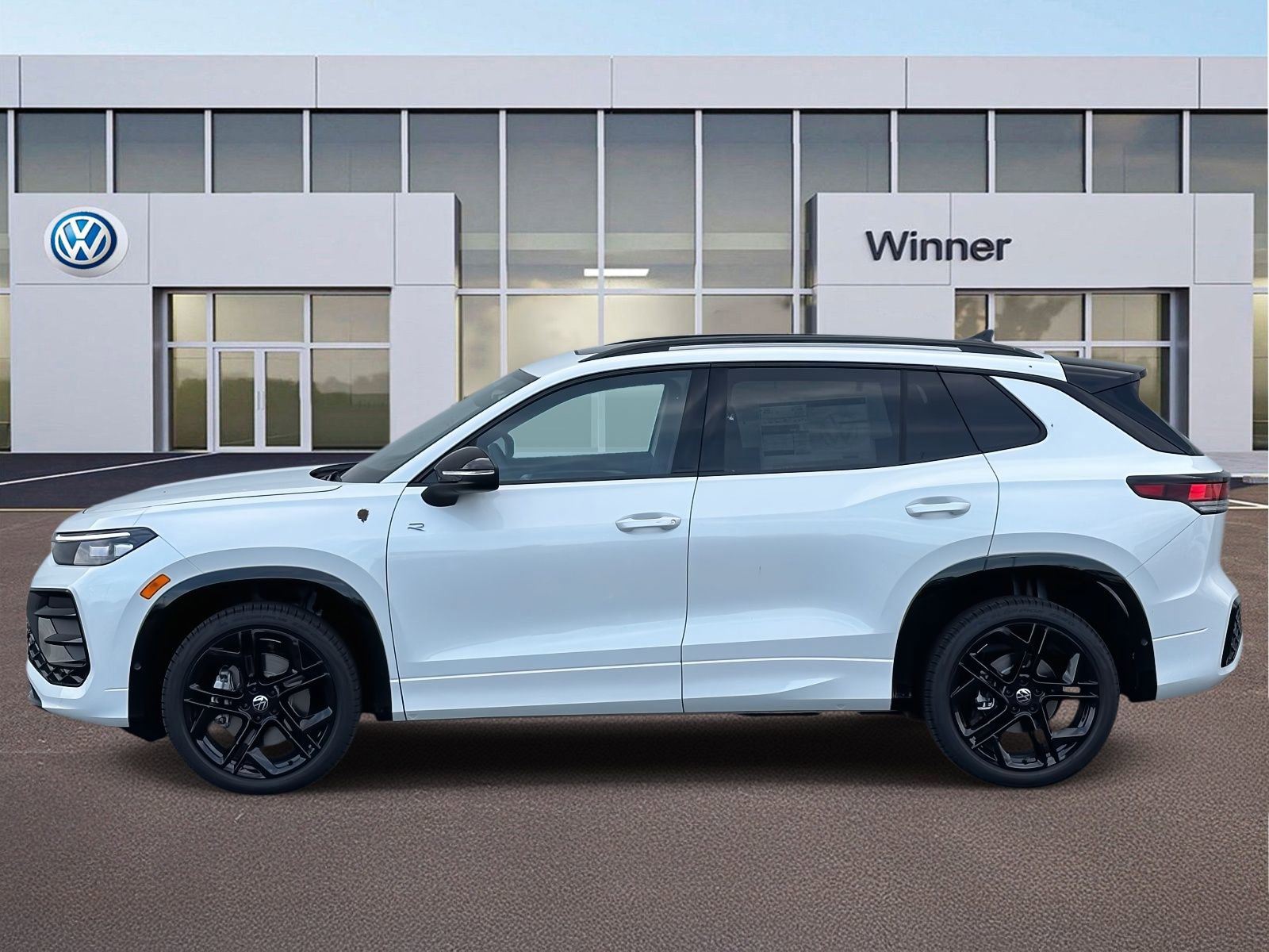 New 2026 Volkswagen Tiguan SE R-Line video 2