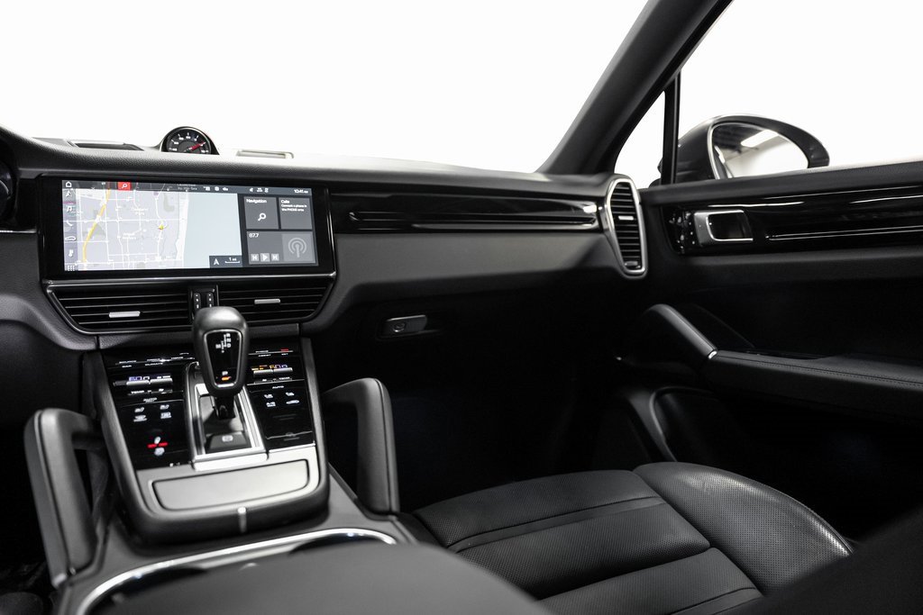 Used 2021 Porsche Cayenne Coupe image 37