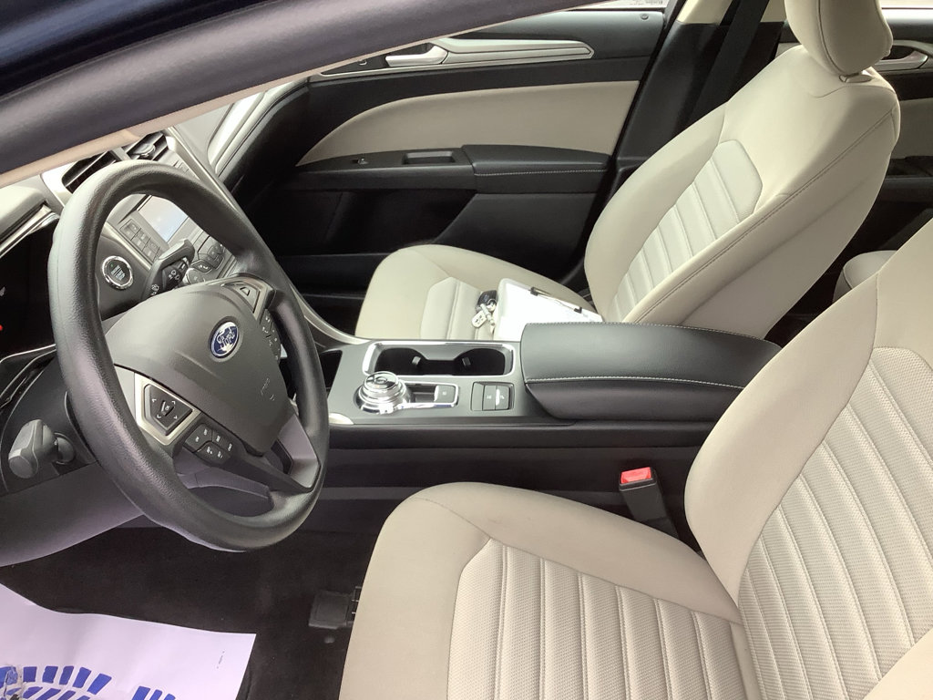 Used 2018 Ford Fusion S FWD image 10