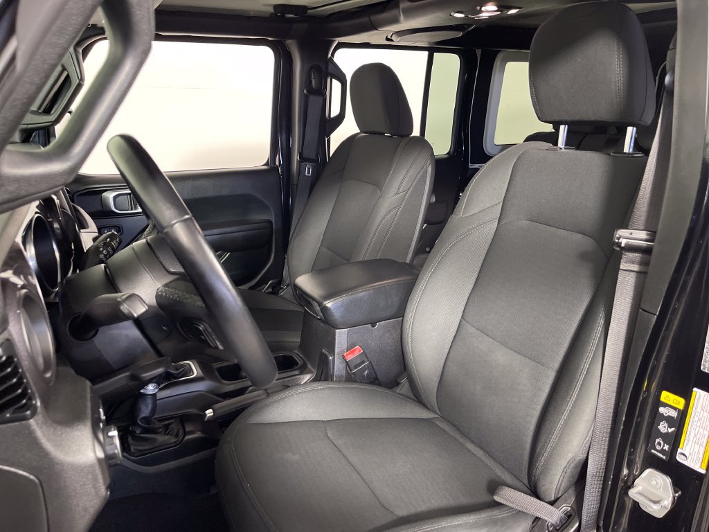 Used 2021 Jeep Wrangler Unlimited Sport AWD/4WD image 12