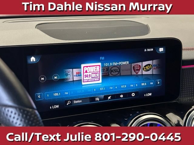 Used 2023 Mercedes-Benz EQB 300 4MATIC image 27