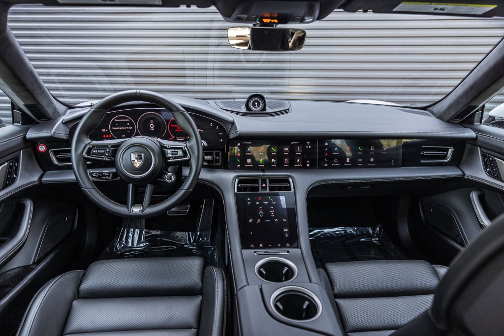 Certified 2025 Porsche Taycan Turbo image 13