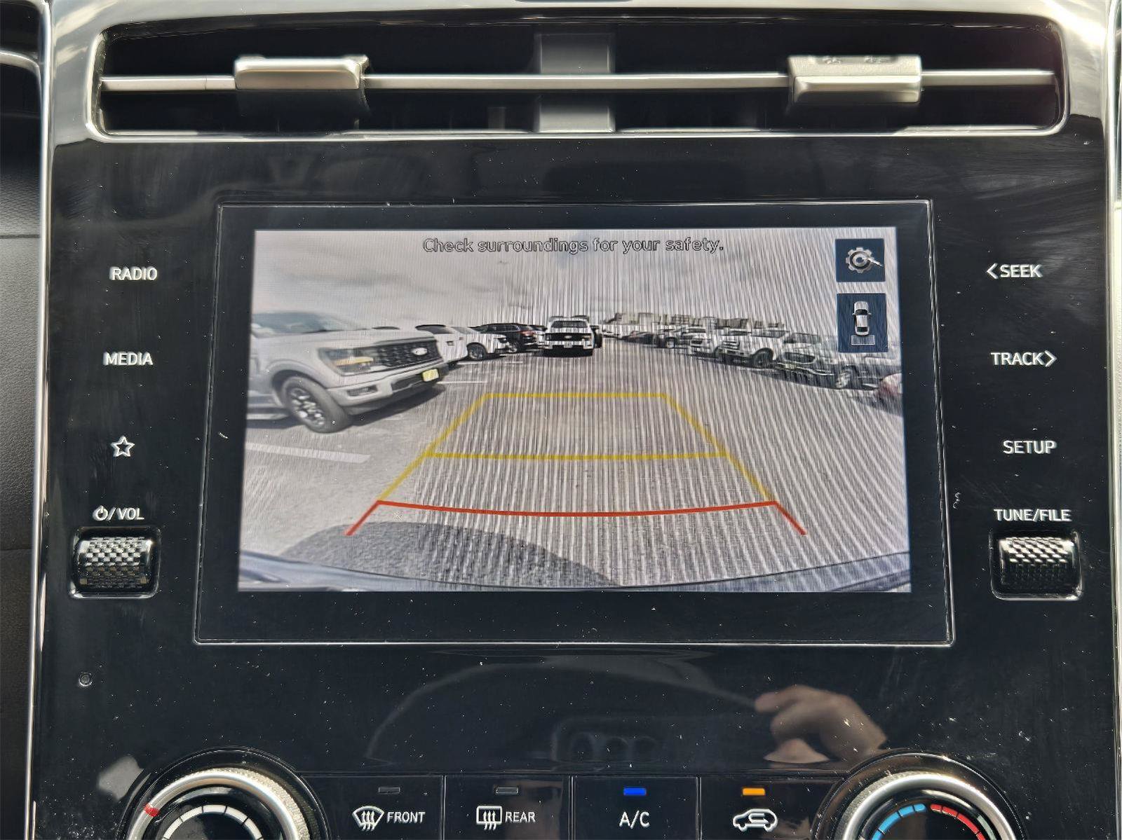 Used 2022 Hyundai Tucson SEL AWD/4WD image 16