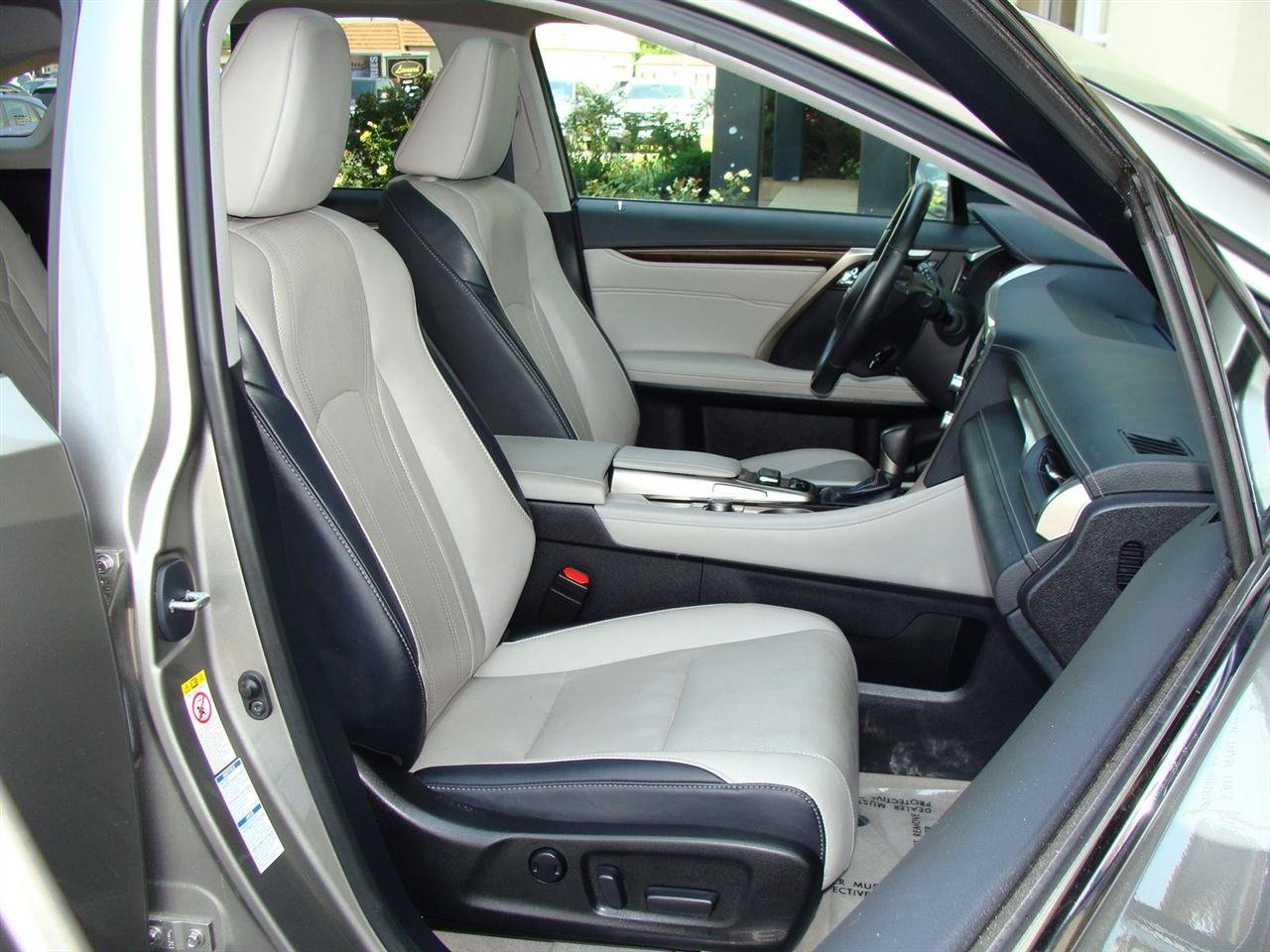 Used 2017 Lexus RX 350 AWD image 40