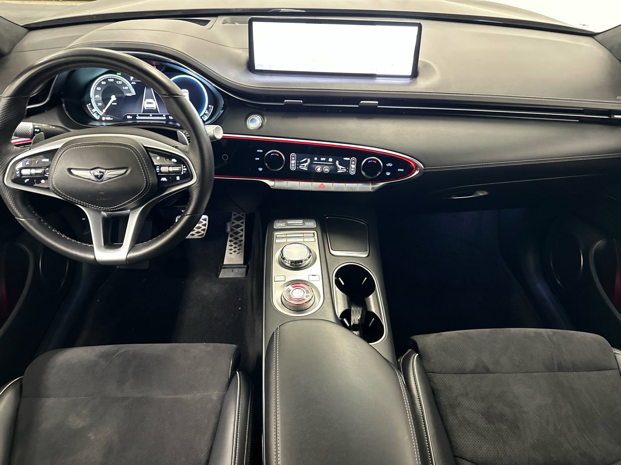 Used 2022 Genesis GV70 3.5T Sport w/ Sport Prestige Package image 20