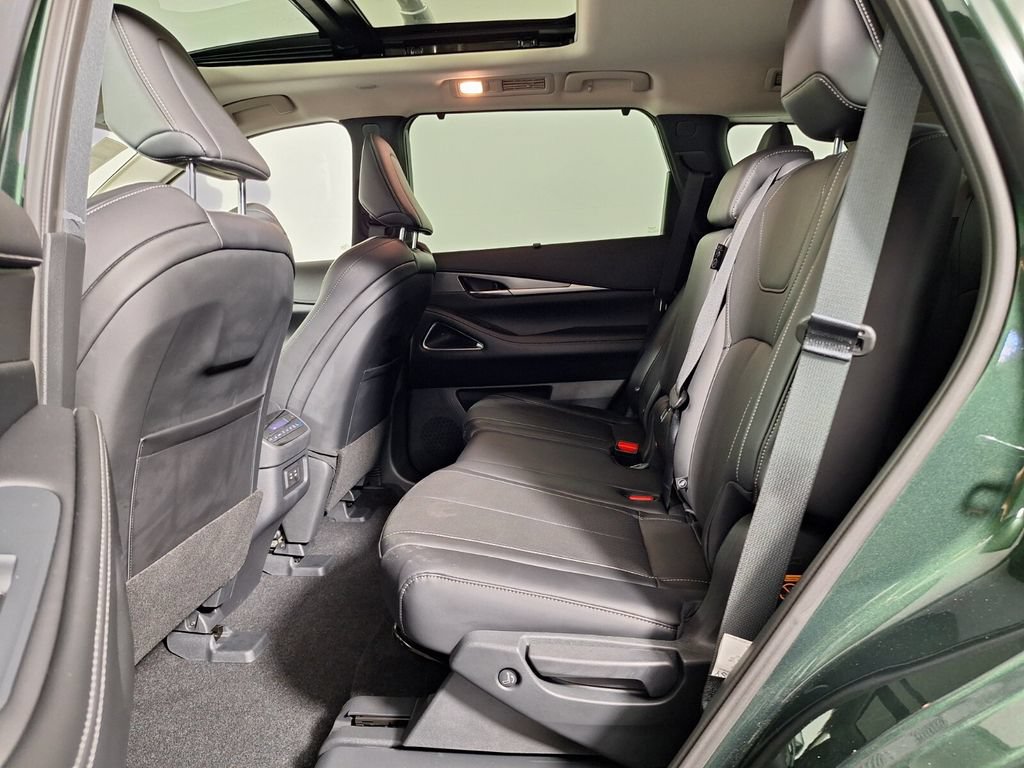 Used 2026 INFINITI QX60 Luxe w/ Cargo Package AWD/4WD image 11