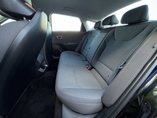 Used 2025 Kia K4 FWD image 25