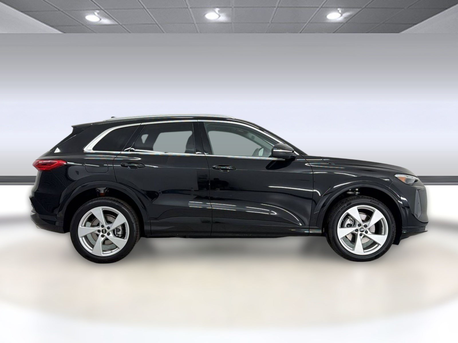 New 2026 Audi Q5 Premium Plus AWD/4WD image 8