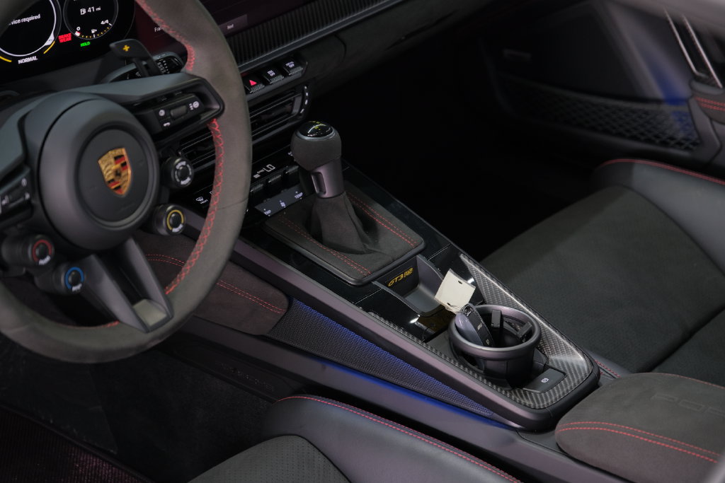 Used 2024 Porsche 911 GT3 RS RWD image 18