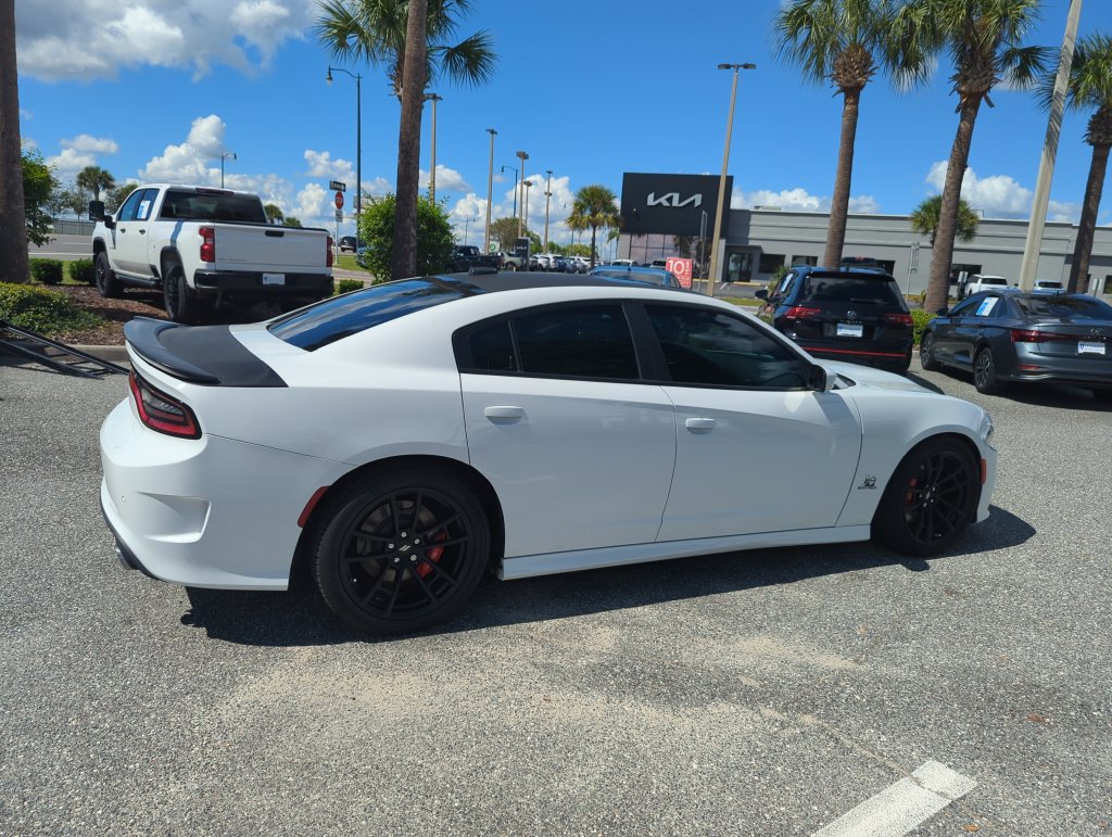 Used 2022 Dodge Charger Scat Pack w/ Daytona Edition Group RWD image 5
