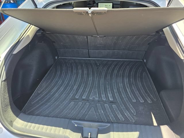 Used 2024 Toyota Prius XLE FWD image 14