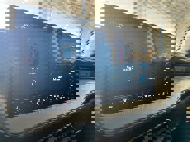 New 2025 Ford Maverick XLT w/ XLT Luxury Package image 43