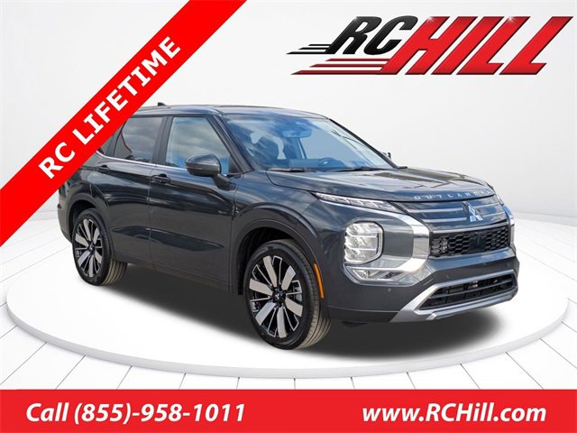 New 2026 Mitsubishi Outlander SE image 1