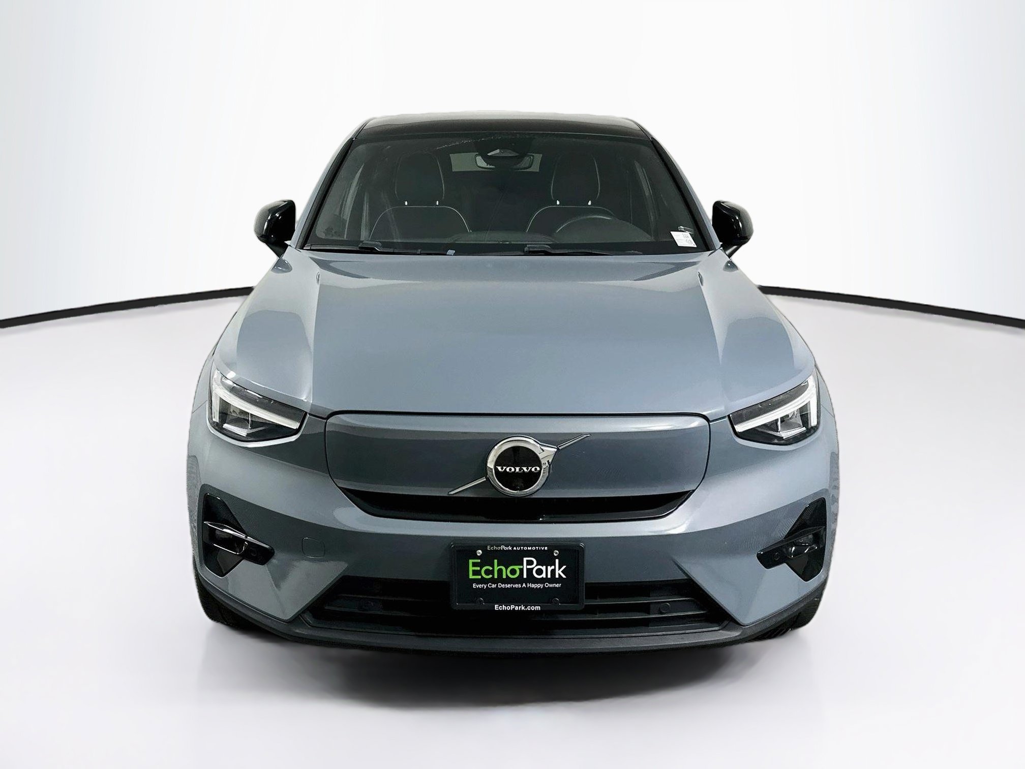 Used 2023 Volvo C40 P8 Recharge Plus AWD/4WD image 2