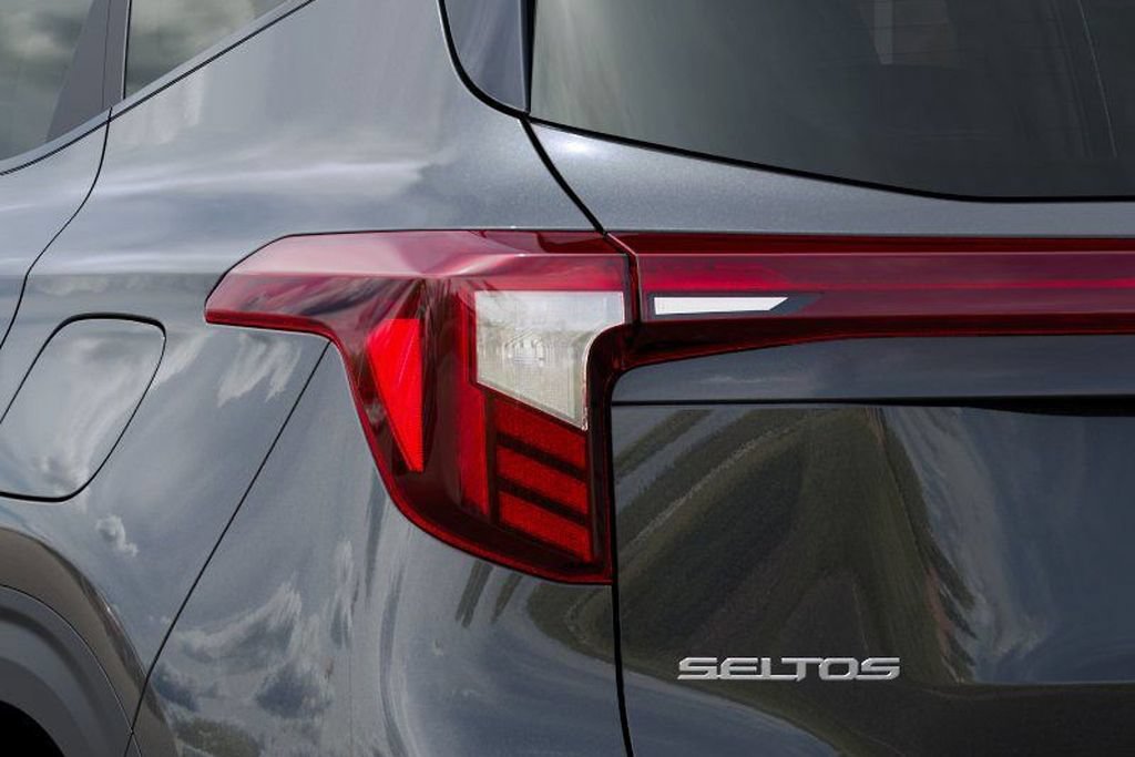 New 2026 Kia Seltos SX w/ SX Sunroof Package AWD/4WD image 13