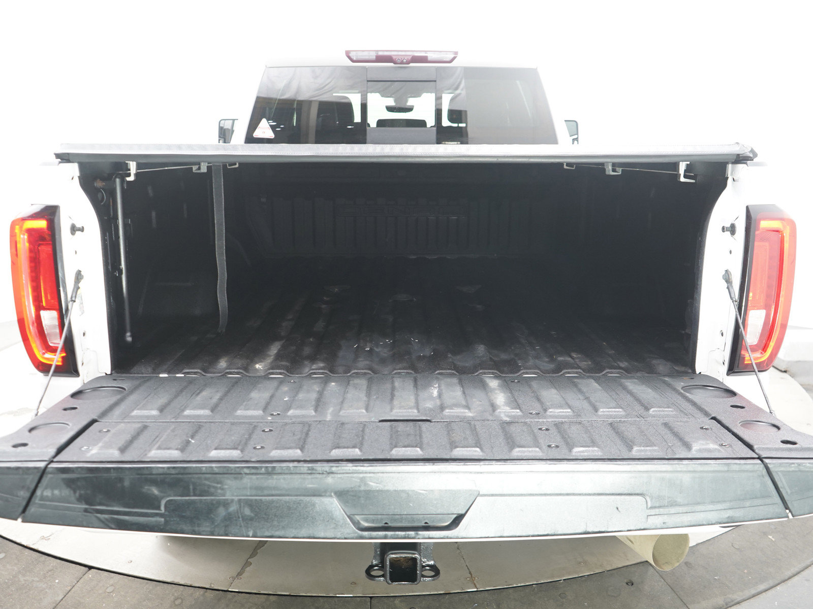 Used 2021 GMC Sierra 2500 Denali w/ Denali Ultimate Package image 16