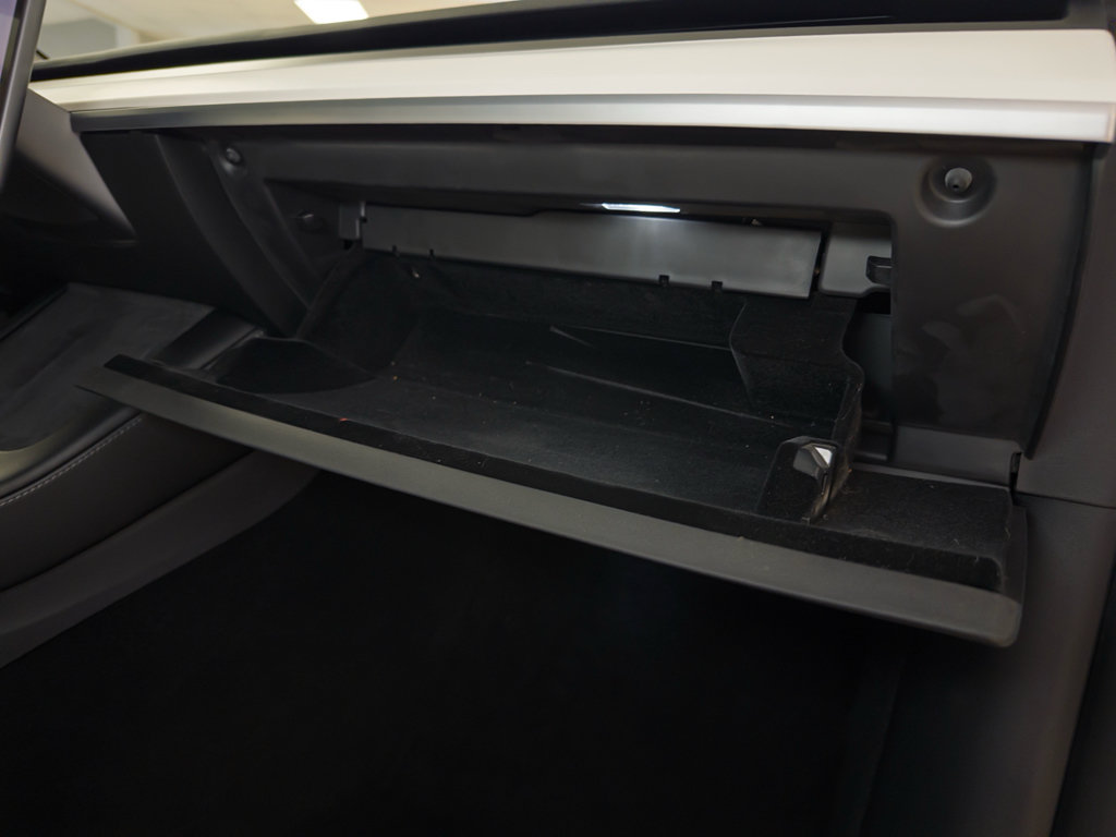 Used 2021 Tesla Model Y Long Range AWD/4WD image 19