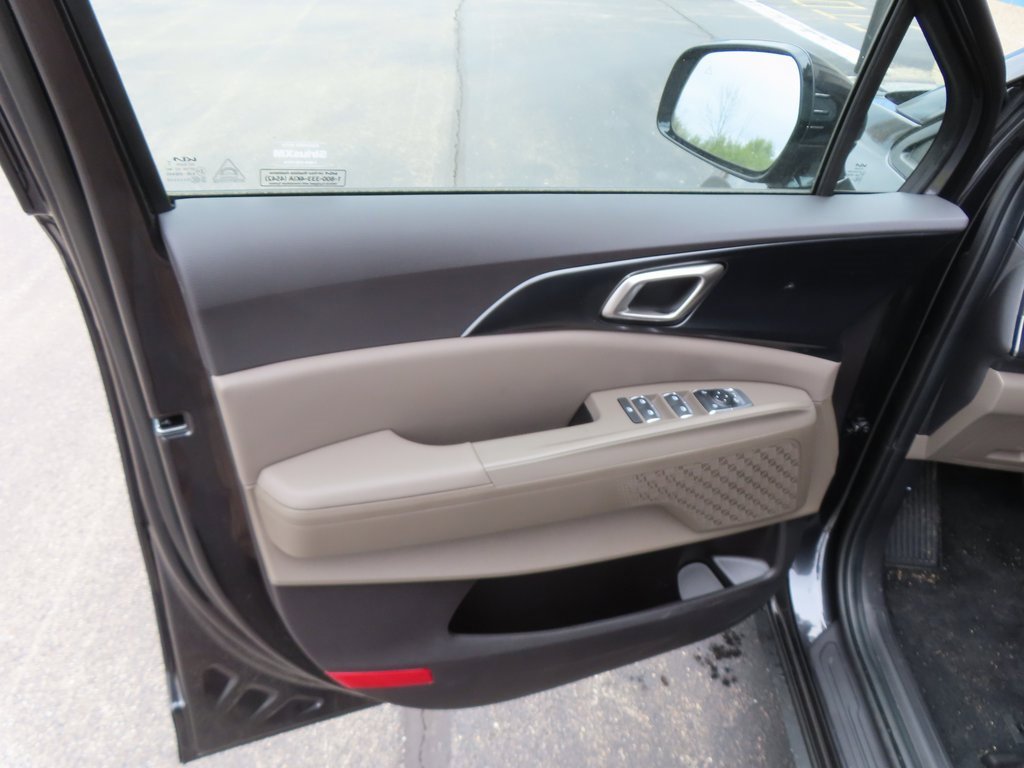 New 2026 Kia Carnival image 21