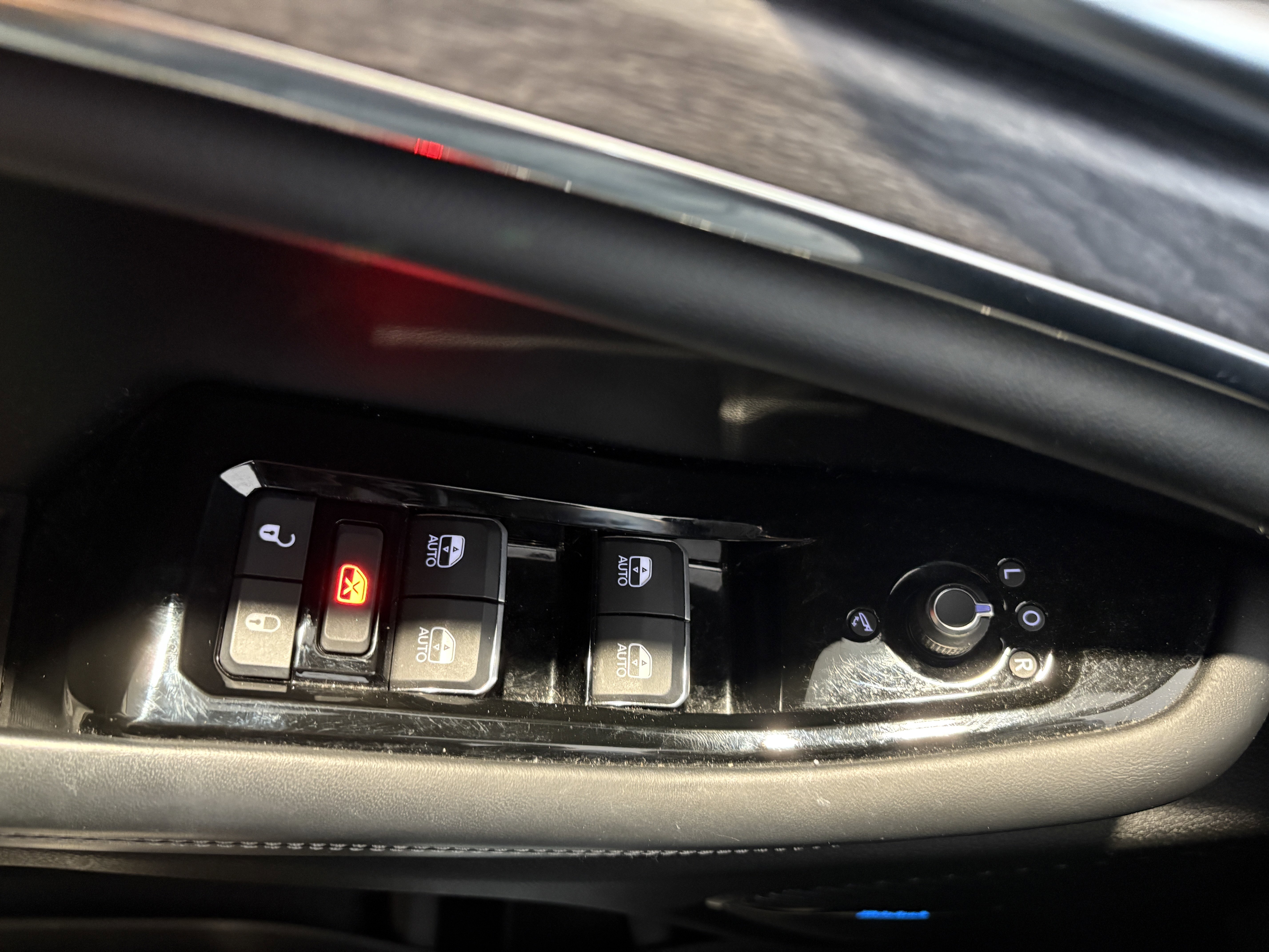 Used 2022 Jeep Grand Cherokee L Overland w/ Luxury Tech Group IV image 10