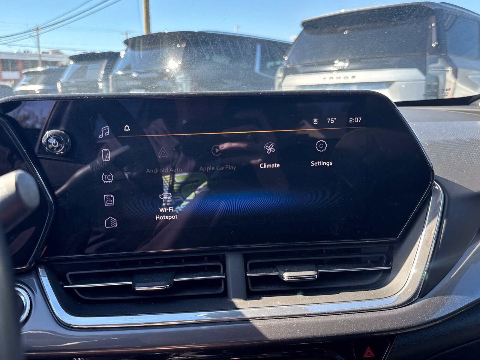 Used 2024 Chevrolet Trax ACTIV w/ Sunroof Package FWD image 19