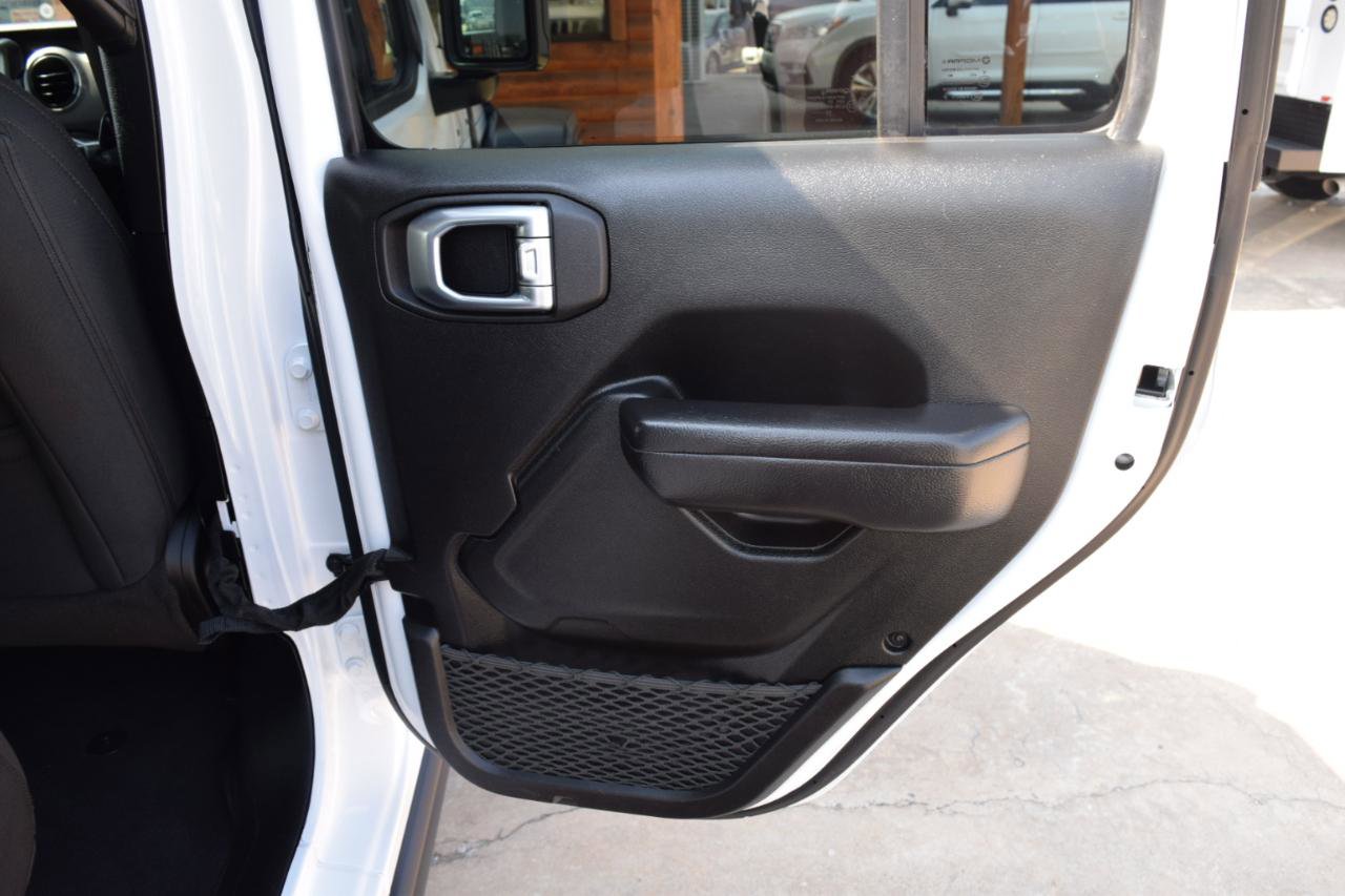 Used 2022 Jeep Gladiator Sport image 16