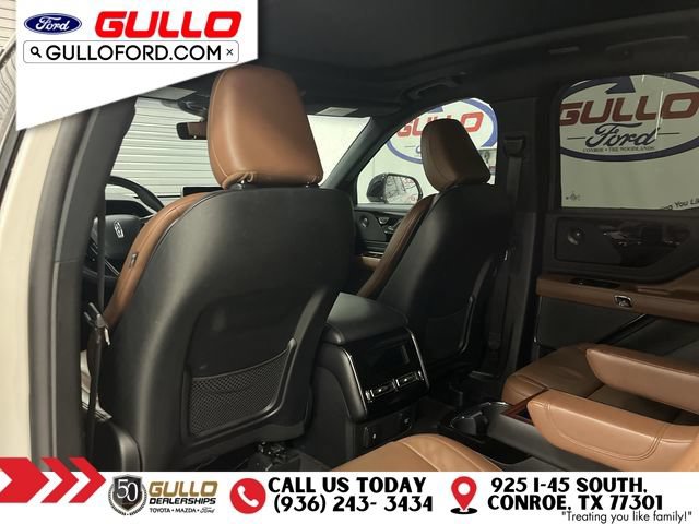 Used 2023 Lincoln Aviator Reserve w/ Equipment Group 201A RWD image 16