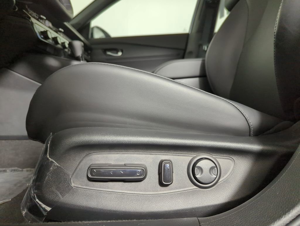 Certified 2025 Honda Accord Sport image 26