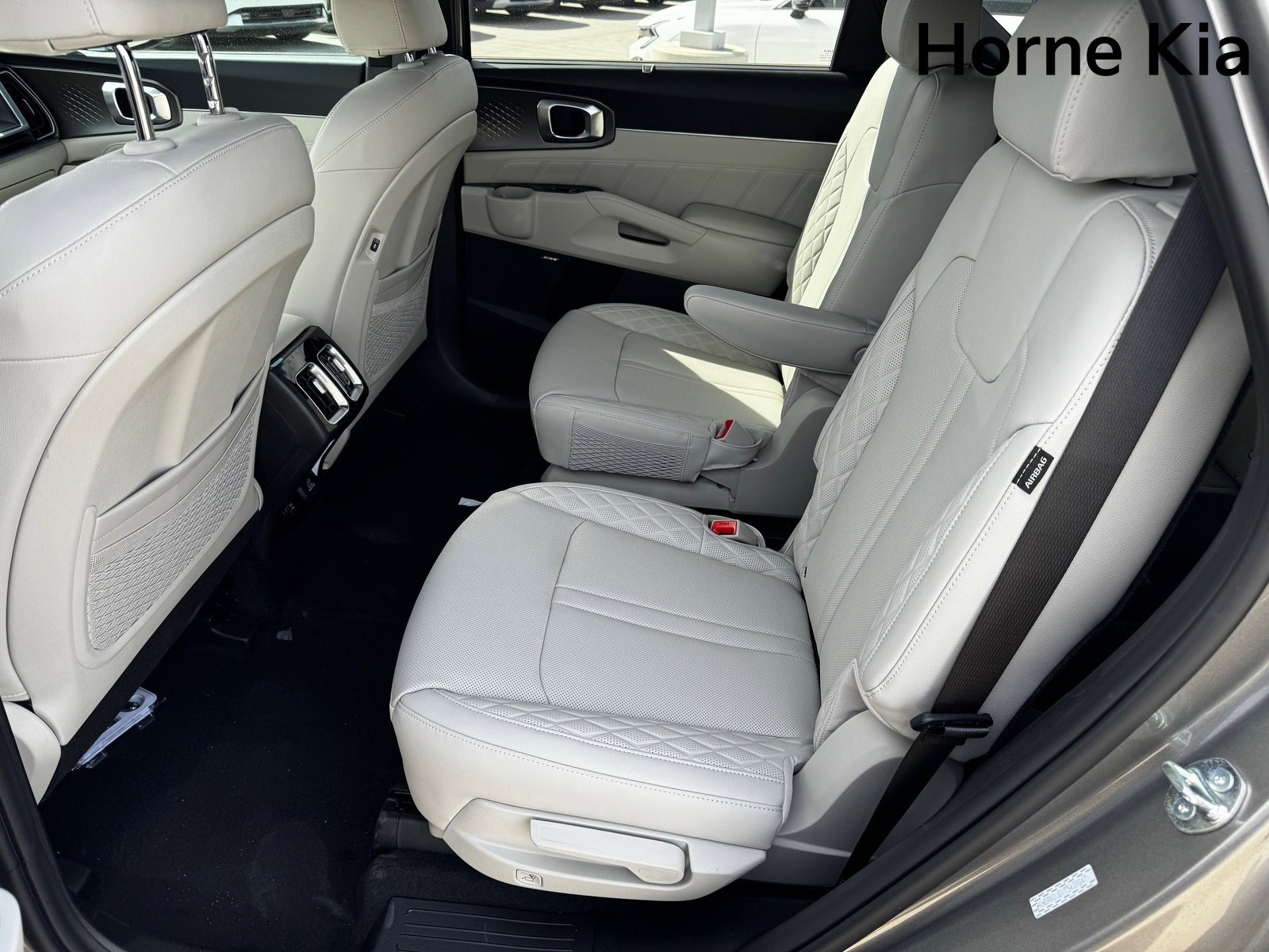 New 2026 Kia Sorento SX Prestige image 11