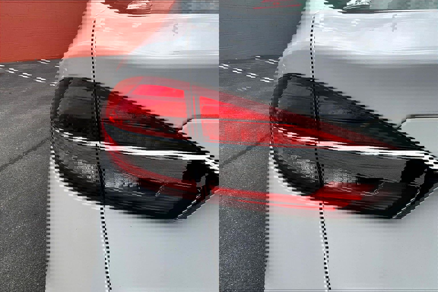 Used 2020 Ford Fusion SE image 23