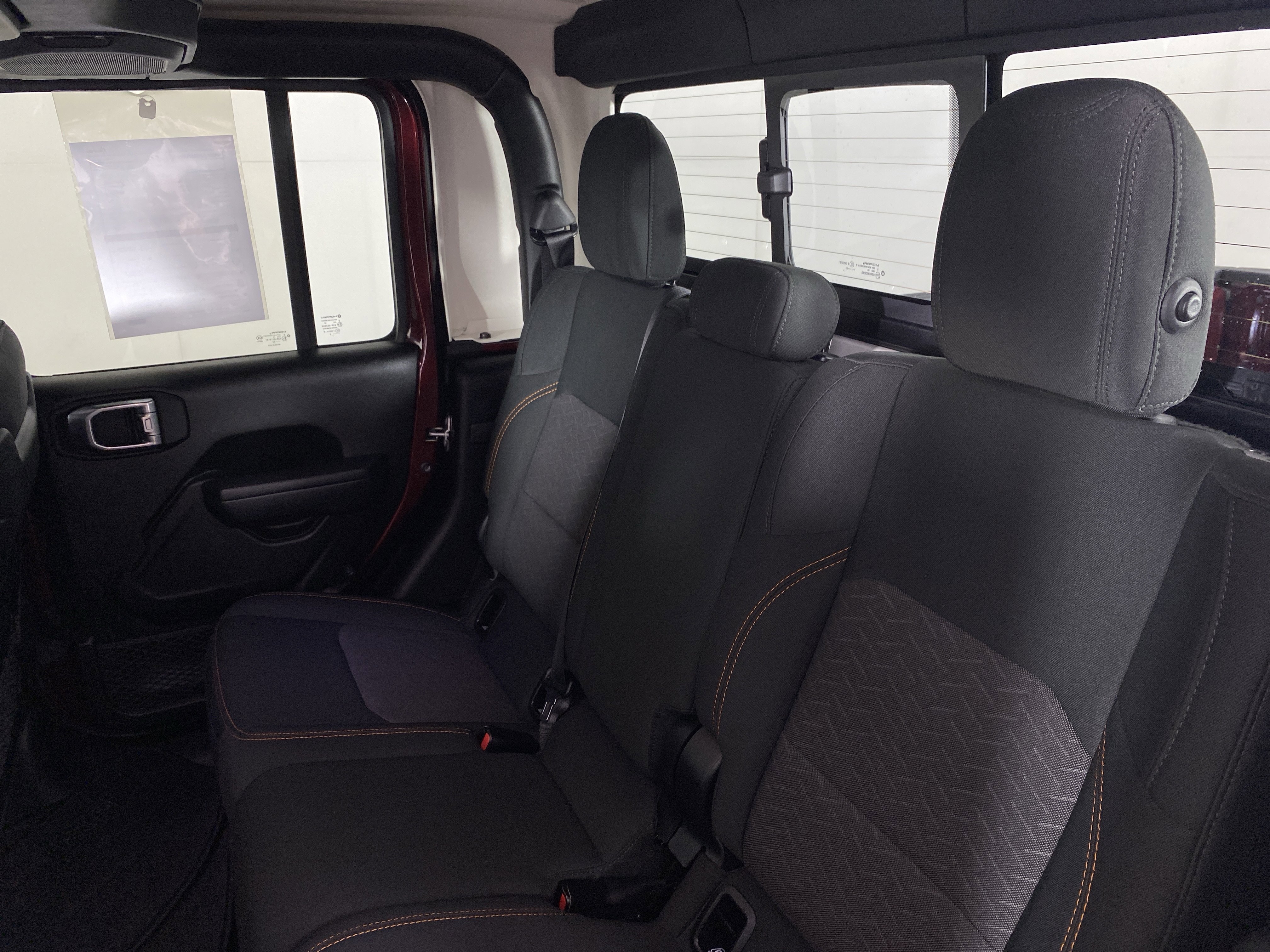 Used 2022 Jeep Gladiator Mojave w/ Cold Weather Group AWD/4WD image 32