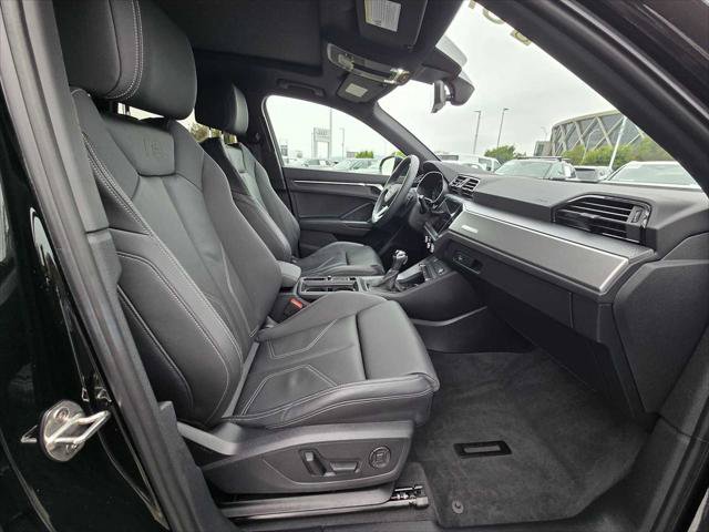 Certified 2025 Audi Q3 2.0T Premium w/ Convenience Package AWD/4WD image 11