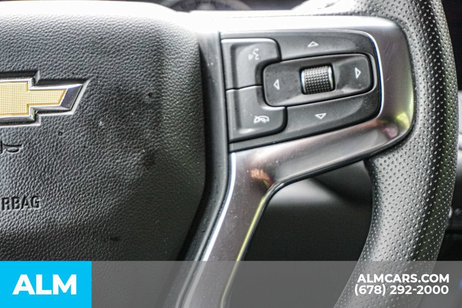 Used 2025 Chevrolet Blazer LT FWD image 29