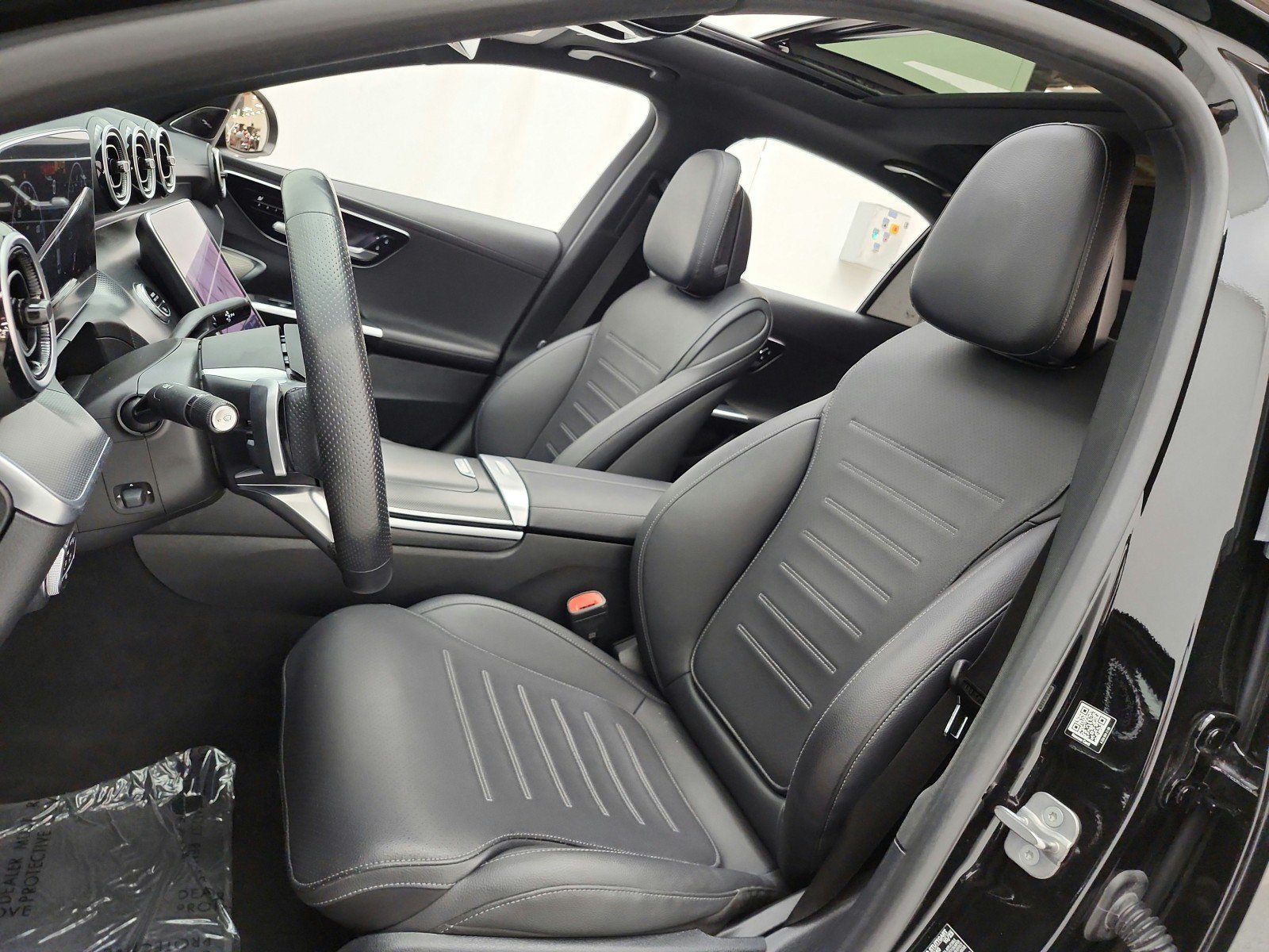Used 2024 Mercedes-Benz C 300 4MATIC Sedan image 10